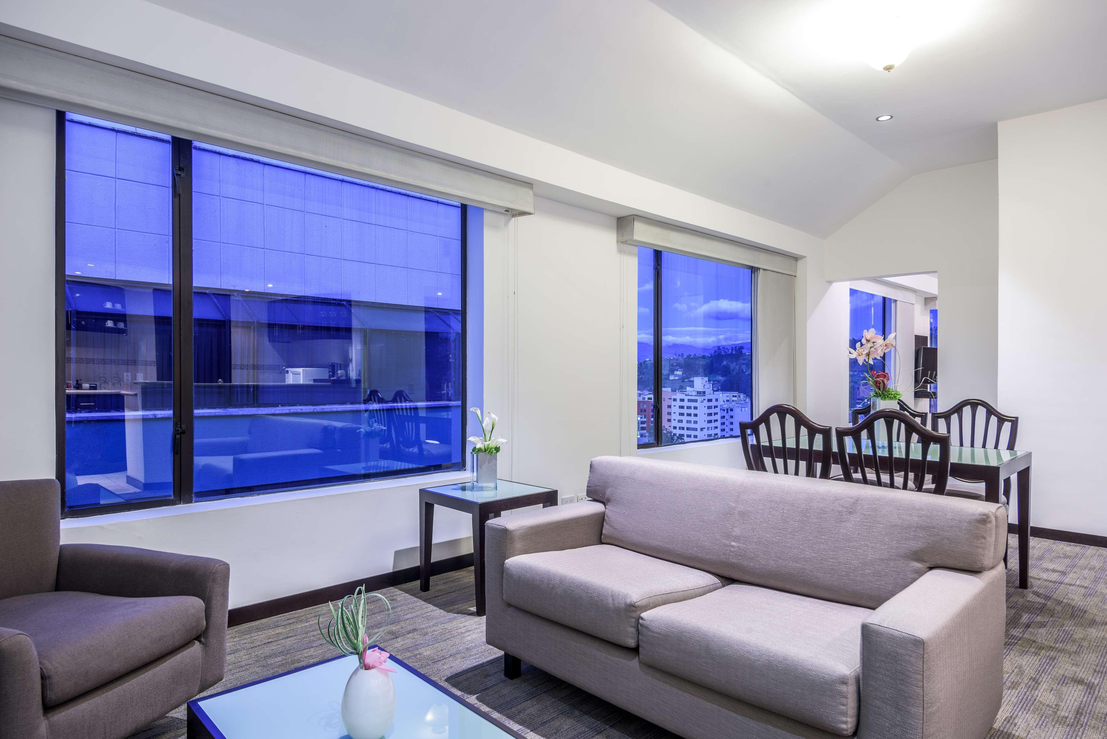 Hotel Nh Collection Quito Royal Zewnętrze zdjęcie