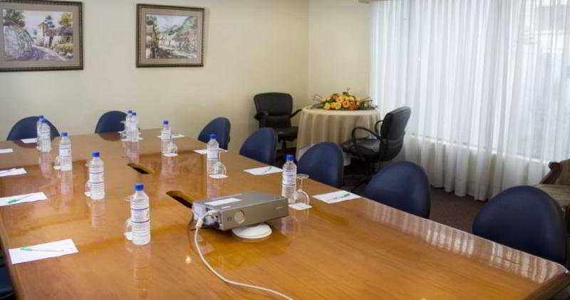 Hotel Nh Collection Quito Royal Zewnętrze zdjęcie